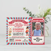 Rood Blauw Circus Ticket Foto Verjaardag Uitnodigi Kaart (Staand voorkant)