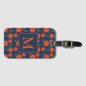 Rood Bloemen Patroon Donkerblauw Monogram Bagagelabel (Voorkant (horizontaal))