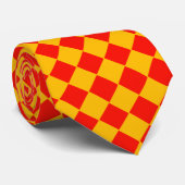 Rood en geel patroon stropdas (Opgerold)