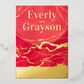 Rood en goudgalaxy Marmer Gold Wedding Folie Uitnodiging (Voorkant)