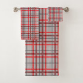 Rood- en houtskool met aangebrachte strepen op gri bad handdoek (Insitu)