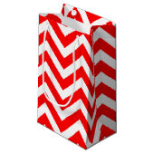 Rood en Wit Grote Grootte Horizontale Chevron Klein Cadeauzakje (Voorkant Gekanteld)
