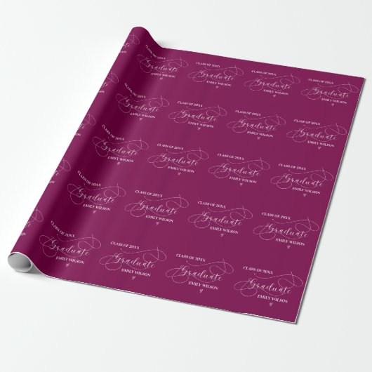 Rood en wit Script Class of 2025 Afstuderen Cadeaupapier (Uitgerold)