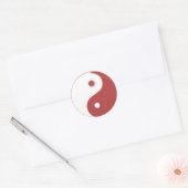 Rood en wit Yin & Yang Ronde Sticker (Envelop)