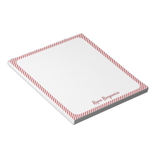Rood- en wittekoolklasje met minimale streping van notitieblok (Schuin)