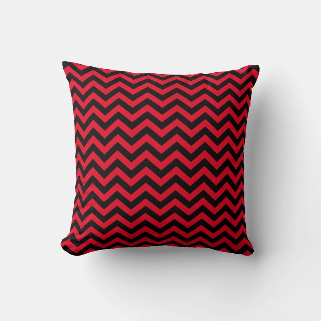 Rood en zwart Chevron Pattern Kussen (Voorkant)