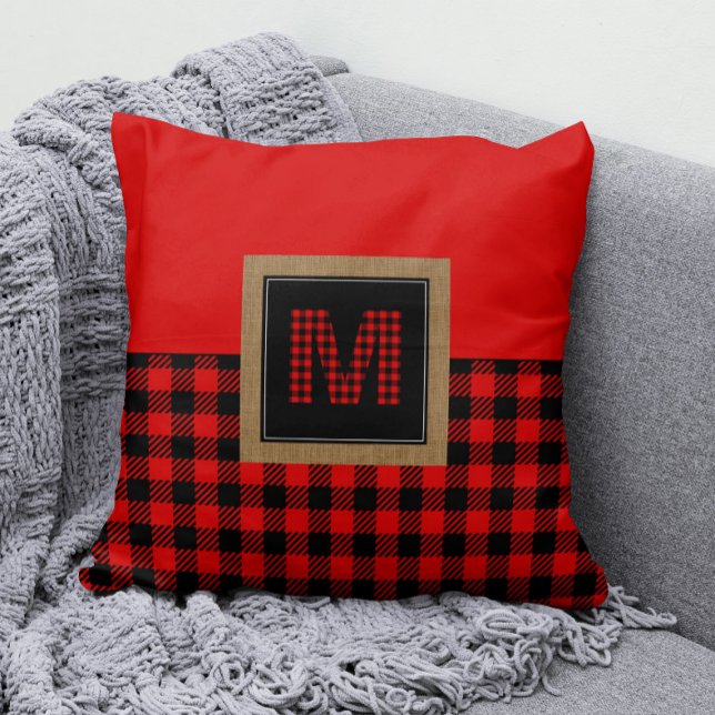 Rood en zwart Gingham Buffalo Check Monogram Kussen (Red and Black Buffalo Check Monogram Pillow )