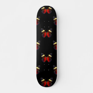 Rood en zwart vlinderpatroon skateboard