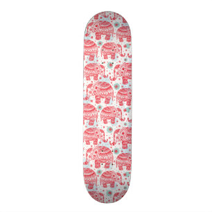 Rood etnisch olifantenpatroon skateboard