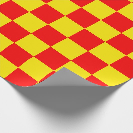 Rood Geel Check Checkered Pattern Design Cadeaupapier (Hoek)