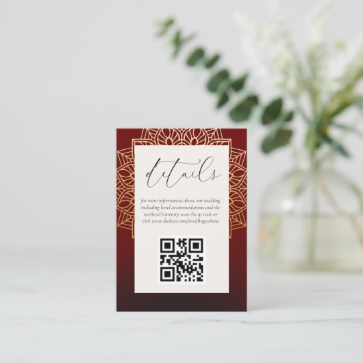 Rood Gold QR Code Weddenschap Website Kaart (Staand voorkant)