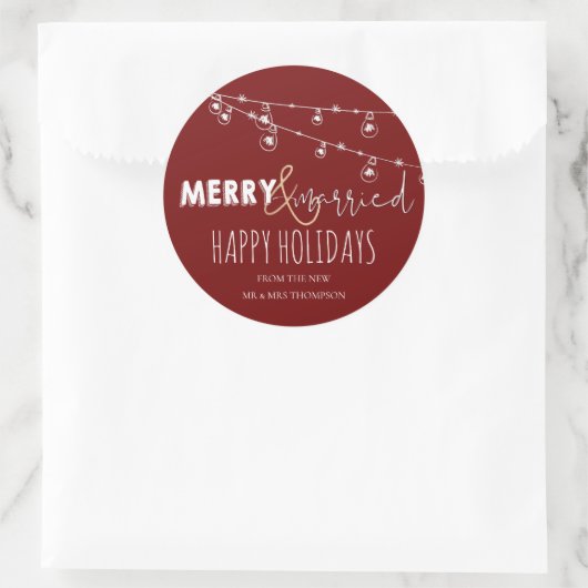 Rood Kerstfeest & Getrouwd Pasgetrouwd Gelukkige F Ronde Sticker (Tas)