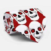 Rood met de ogen stropdas (Opgerold)