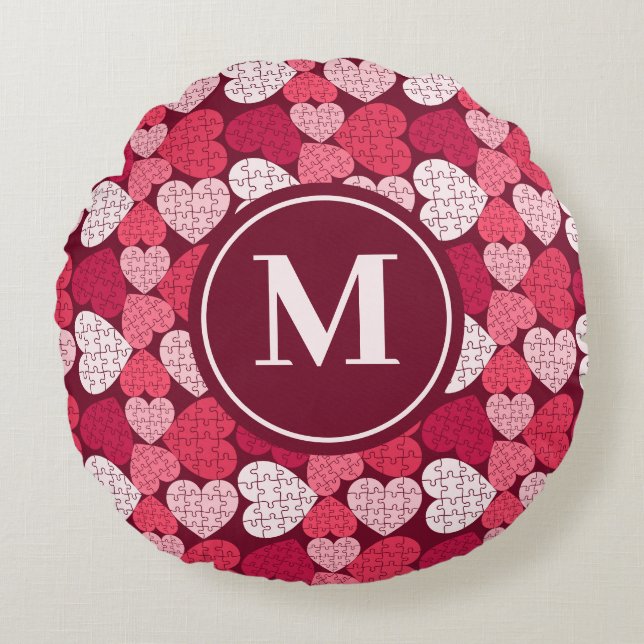 Rood & Roze Legpuzzel Hart Patroon Monogram Rond Kussen (Voorkant)