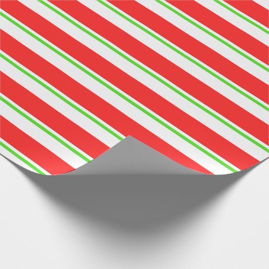 Rood, wit, groen gekleurde kerstkernen cadeaupapier (Hoek)