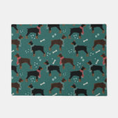 Rood & Zwart Dobermans in Sjaals Winterpatroon Deurmat (Voorkant)