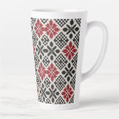 Rood Zwart Wit Geometrisch Folk Patroon Latte Mok (Rechts)