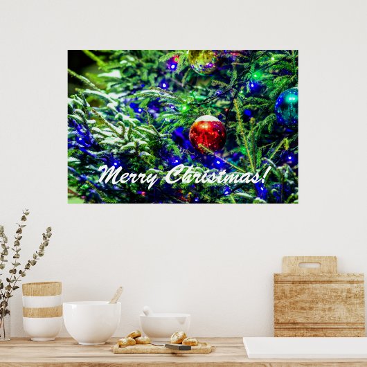 Roodbal met groene kerstboom poster (Keuken)