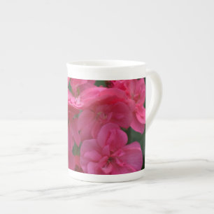 Roos Geranium Bone China Jumbo Mok