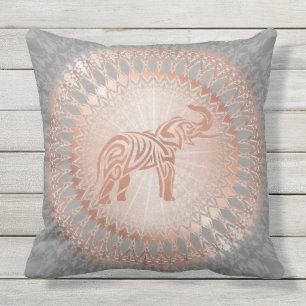 Roos Gold Grey Elephant Mandala Buitenkussen