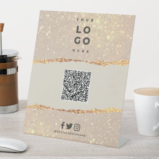 Roos goud zwarte elegante moderne kwaliteitsaandui reclamebord met voetstuk (Insitu)