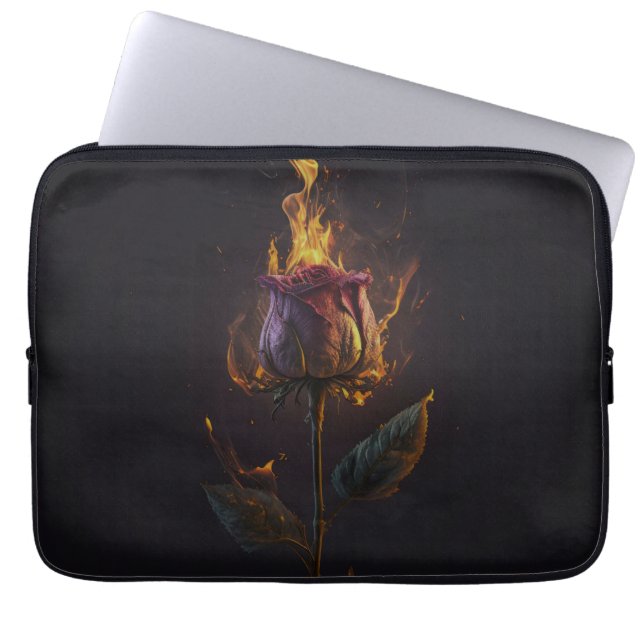 roos in brand laptop sleeve (Voorkant)