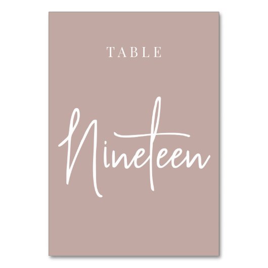 Roos Taupe Hand Scripted Table NINETEEN Kaart (Achterkant)