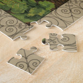 Roosters en Engels buiten Hen House met witte rand Legpuzzel (Zijkant)