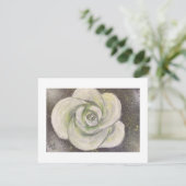 Rose blanche abstraite sur carte de fond noir (Debout devant)
