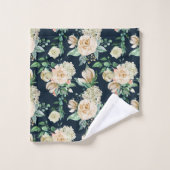 Rose blanche romantique et fleurs d'Hydrangée (Gant de toilette)