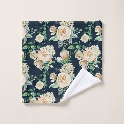 Rose blanche romantique et fleurs d'Hydrangée (Gant de toilette)