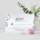 Rose bleu Dusty et fleurs roses RSVP (Debout devant)