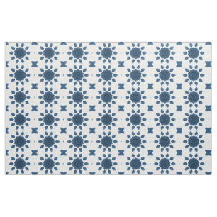 Rose bleu Kaleidoscope Motif sur tissu blanc