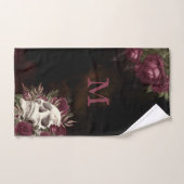 Rose crâne Monogramme noir Bourgogne foncé Grunge (Serviette à main)