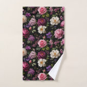 Rose en velours noir (Serviette à main)