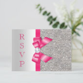 Rose Faux Nœud & Diamants RSVP (Debout devant)