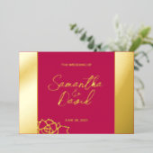 Rose Floral moderne Red Mariage Foil Invitation (Debout devant)