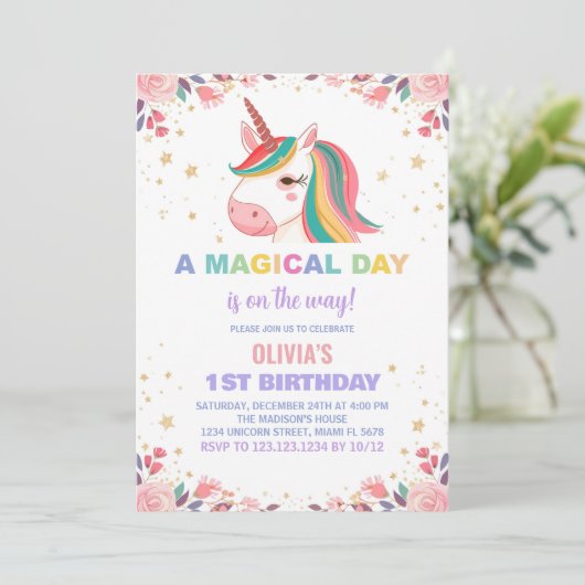 Rose floral Unicorn Invitations d'anniversaire (Debout devant)