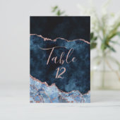 Rose Gold et Bleu de Nuit Numéro de Table Agate Si (Debout devant)
