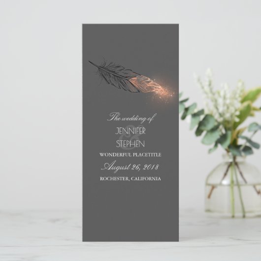 Rose Gold Feathers Élégant Chic Wedding Programme (Debout devant)