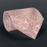 Rose Gold Parties scintillant Cravate Votre nom de<br><div class="desc">Cravate personnalisée avec Rose Gold Cravates Blush Dusty Rose Parties scintillant Dessins brillants Nom du texte personnalisé Cravate design moderne - Ajouter votre texte unique / nom ou supprimer du texte - Faire vos Cravates spéciaux / cadeau - Redimensionner et déplacer ou ajouter du texte / des éléments avec outil...</div>