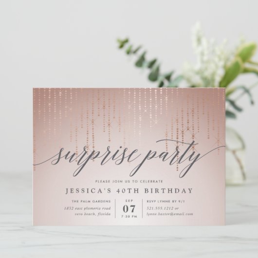 Rose Gold String Lights Surprise Party Invitation (Debout devant)