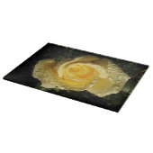 Rose jaune avec la planche à découper de rosée (Coin)