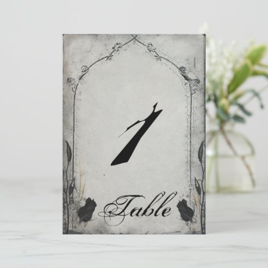 Rose noir gothique Trellis Mariage Numéro de table (Debout devant)