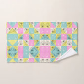 Rose pastel moderne et damier floral sarcelle (Serviette à main)