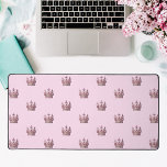 Rose rose or reine couronne fille<br><div class="desc">Un arrière - plan rose ceint décoré d'or rose et de couronnes roses pour une reine.</div>