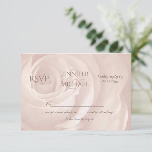 rose rose vif floral simple élégant mariage RSVP (Debout devant)