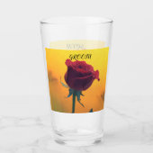 Rose rouge avec verre Mariage jaune (Devant)