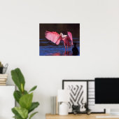 Roseate Spoonbill (Ajaia ajaja) met aalscholver Poster (Thuiskantoor)