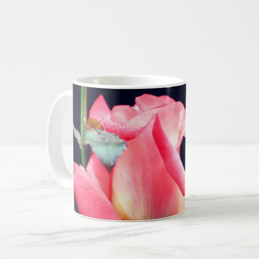 Rosebud Flower Delight Personalized Koffiemok (Voorkant links)